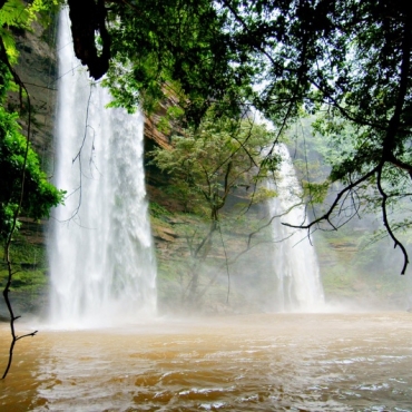4722_boti-falls-original